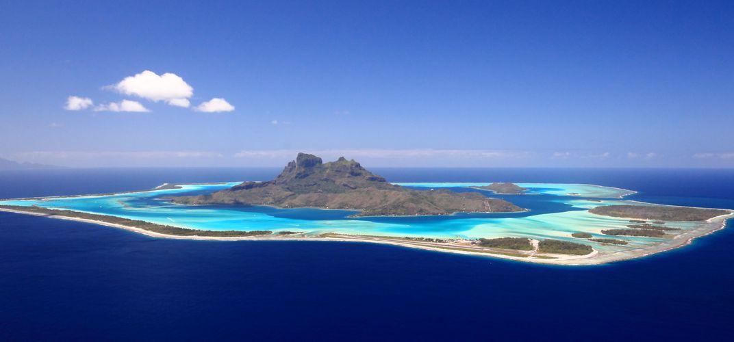 Motu Iti, an Atoll in French Polynsesia, South Pacific